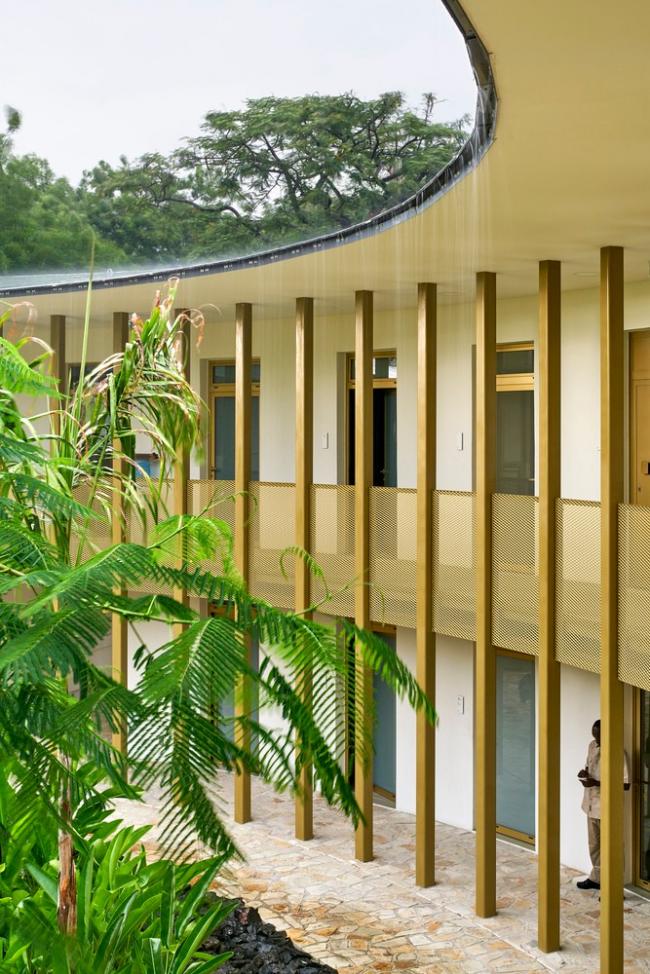 BIM建筑|带有热带建筑记忆的法国驻海地年夜使馆 / Explorations Architecture