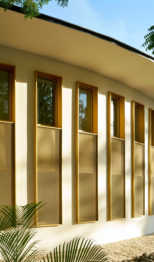 BIM建筑|带有热带建筑记忆的法国驻海地年夜使馆 / Explorations Architecture