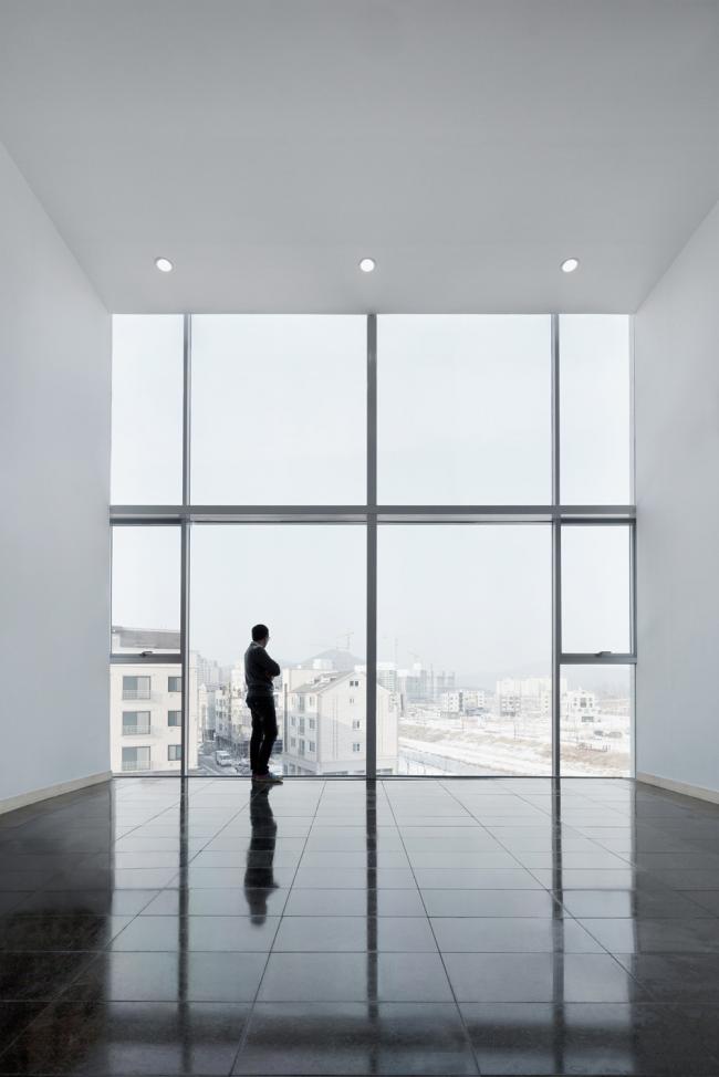 BIM建筑|似招手浸礼，如崇奉般沉寂耸立于年夜地：韩国dw教堂