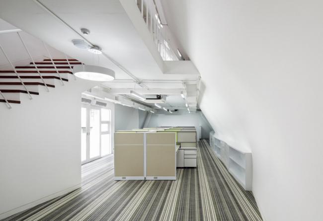 BIM建筑|仿佛阳光泡泡——奢靡品牌韩国零售店设计