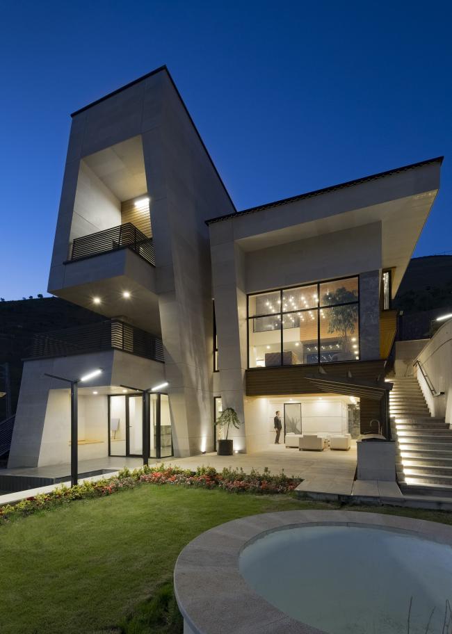 BIM建筑|背山面水，环坡而上的摩沙双子别墅