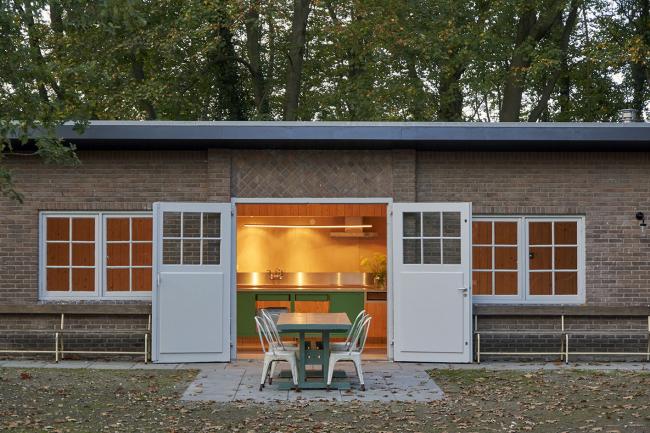 BIM建筑|荷兰丛林度假屋 / Eek en Dekkers