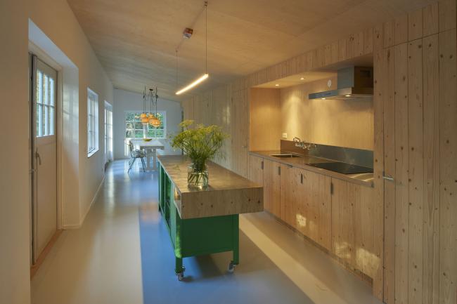 BIM建筑|荷兰丛林度假屋 / Eek en Dekkers