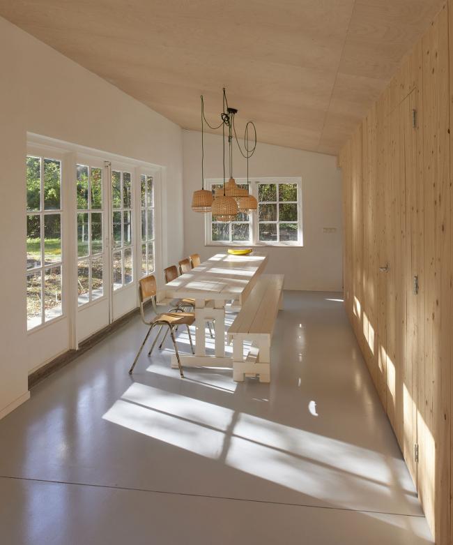 BIM建筑|荷兰丛林度假屋 / Eek en Dekkers