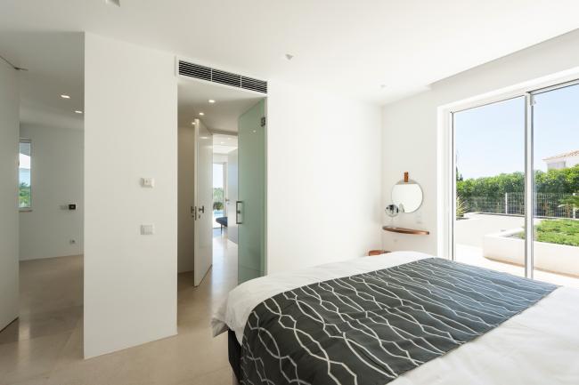 BIM建筑|天然有机，纯白主义的地中海室第 / STUDIOARTE建筑师事务所