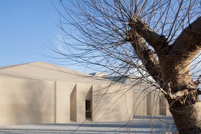 BIM建筑|沙丘之子：敦煌旅游集散中间 / 朱小地工作室·BIAD