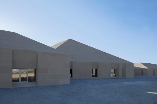 BIM建筑|沙丘之子：敦煌旅游集散中间 / 朱小地工作室·BIAD