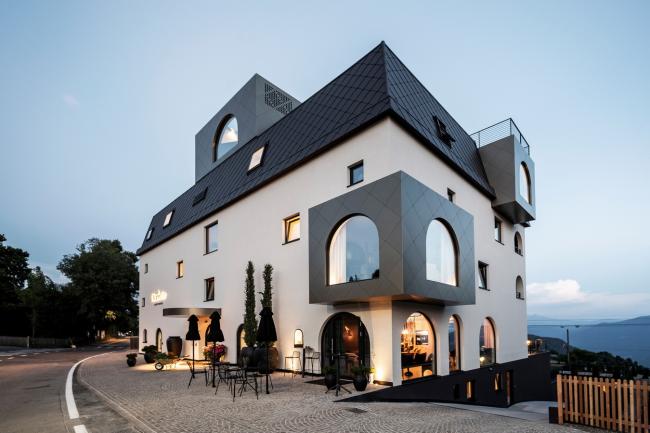 BIM建筑|源于新艺术活动灵感：意年夜利拱门旅店 / noa network of architecture