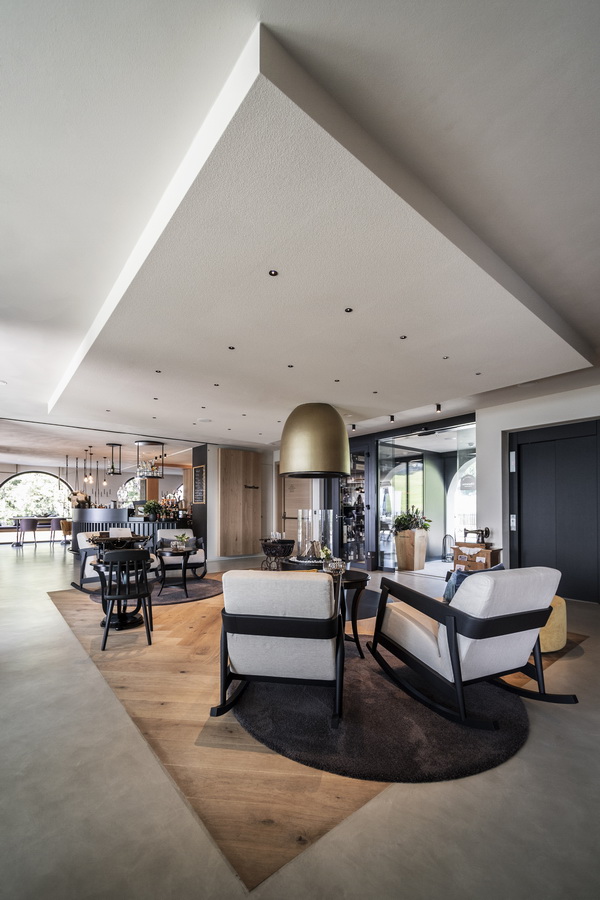 BIM建筑|源于新艺术活动灵感：意年夜利拱门旅店 / noa network of architecture