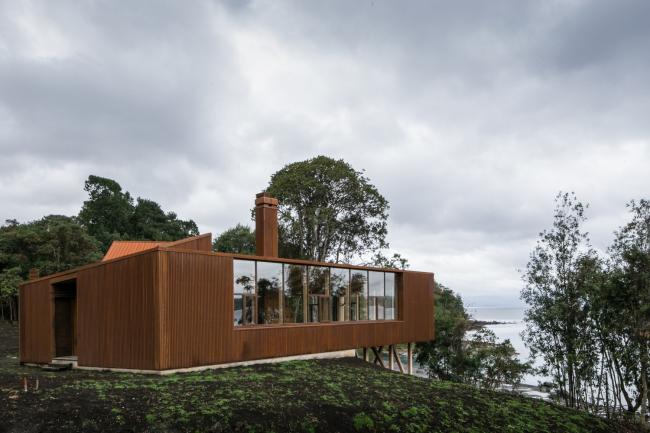 BIM建筑|轻触湖面，御风而立的排挤展厅/Aguilo +佩德拉萨