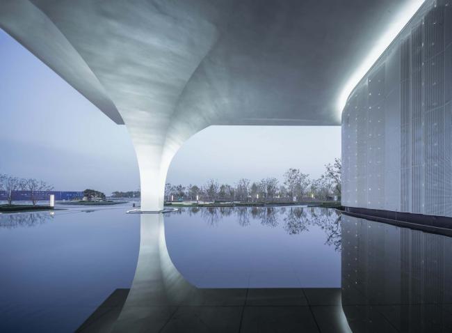 BIM建筑|绿城唐山蓝湾小镇生涯体验馆 / GOA 年夜象设计