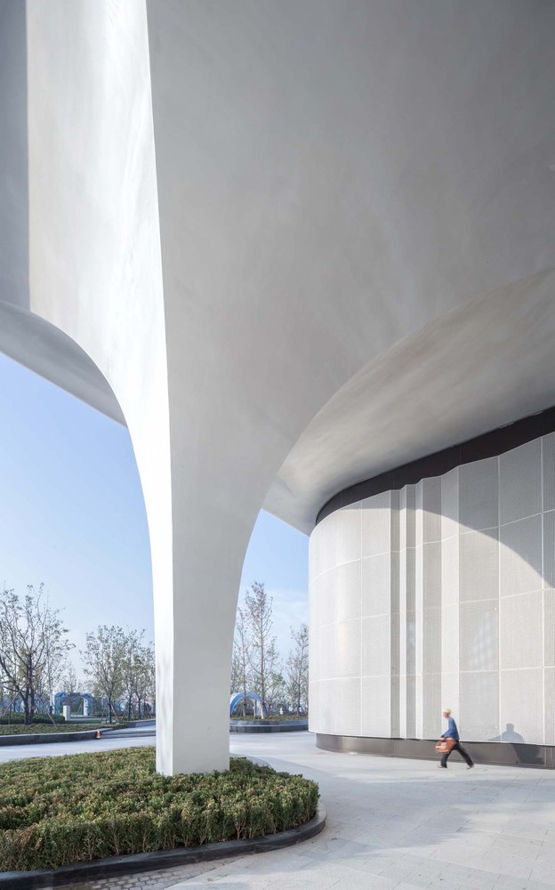 BIM建筑|绿城唐山蓝湾小镇生涯体验馆 / GOA 年夜象设计