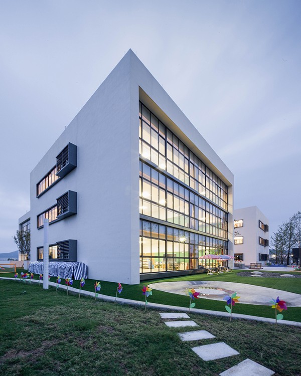 BIM建筑|孩子们的建筑玩伴—浙江“风车”幼儿园