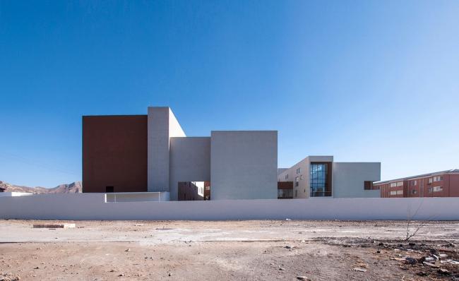 BIM建筑|莱佛士幼儿园及早教中间 / 空格建筑