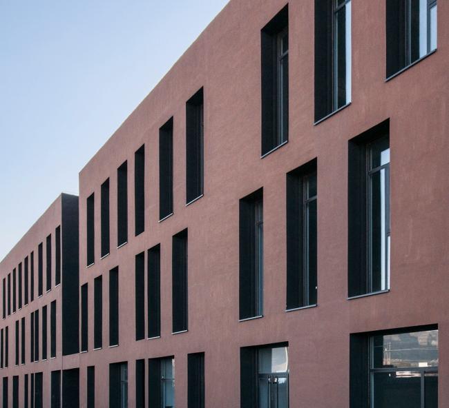 BIM建筑|莱佛士幼儿园及早教中间 / 空格建筑