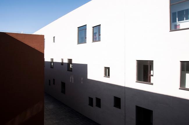 BIM建筑|莱佛士幼儿园及早教中间 / 空格建筑