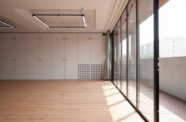 BIM建筑|莱佛士幼儿园及早教中间 / 空格建筑