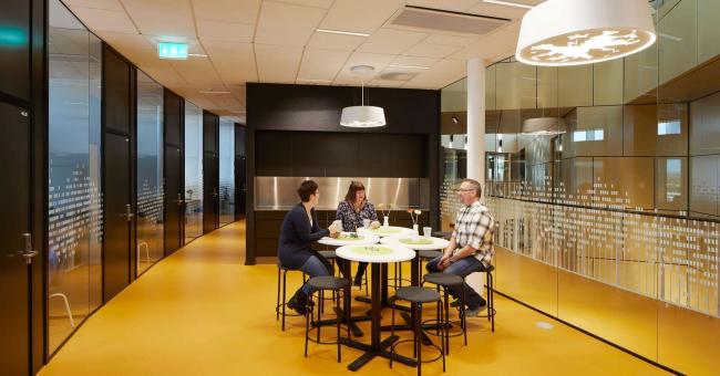 BIM建筑|小镇水晶市政厅 / Henning Larsen