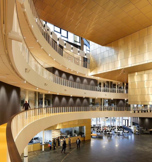 BIM建筑|小镇水晶市政厅 / Henning Larsen