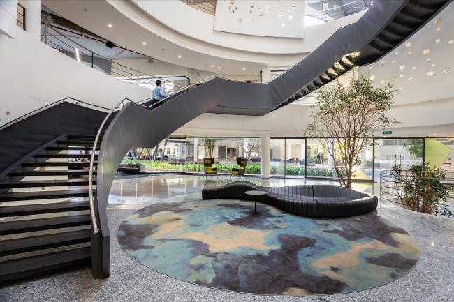 BIM建筑|仿若身处绿色稻田办公，科技彰显天然气力的泰坦办公中间