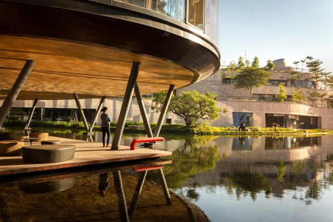 BIM建筑|仿若身处绿色稻田办公，科技彰显天然气力的泰坦办公中间