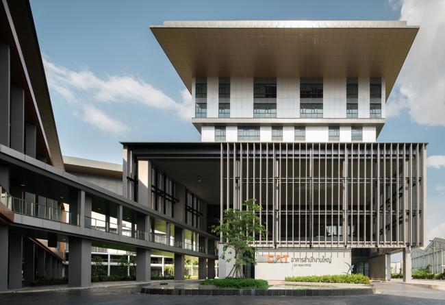 BIM建筑|CAT新总部办公年夜楼