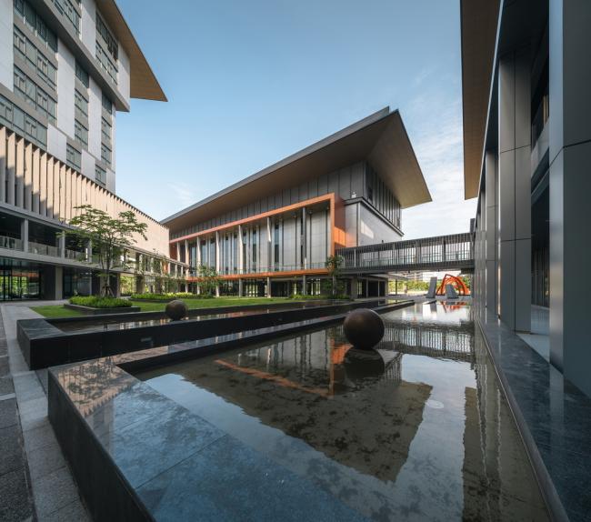 BIM建筑|CAT新总部办公年夜楼