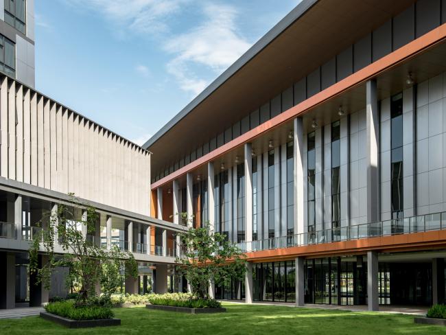 BIM建筑|CAT新总部办公年夜楼