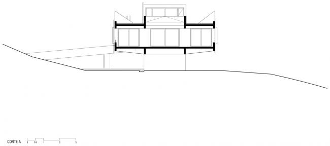 BIM建筑|坐在卧室远望海边无垠的蔚蓝 / 智利绝壁室第