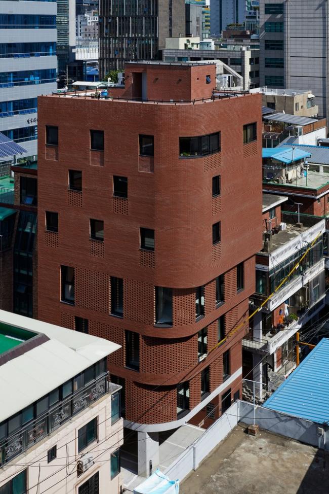 BIM建筑|用红砖砌造的宏大漏斗：3/1室第