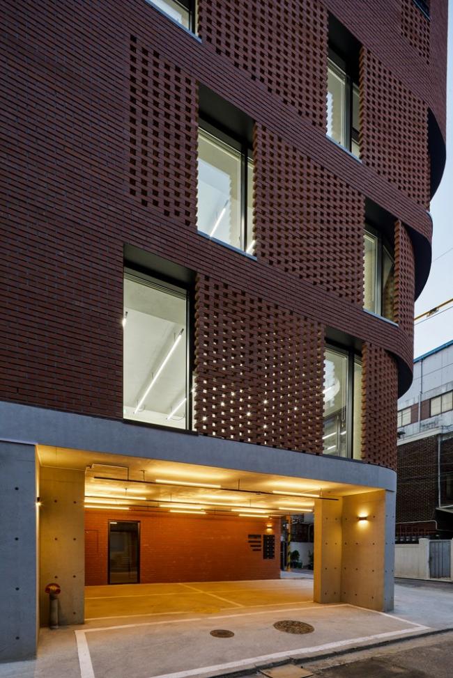 BIM建筑|用红砖砌造的宏大漏斗：3/1室第