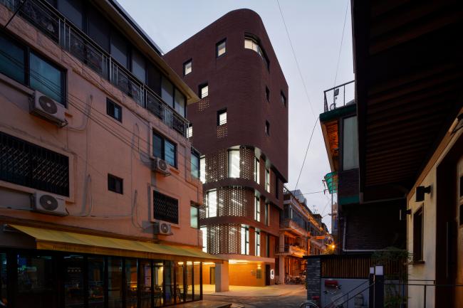 BIM建筑|用红砖砌造的宏大漏斗：3/1室第