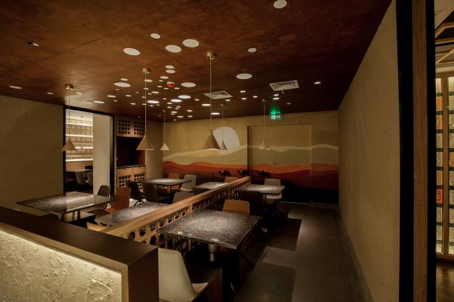 BIM建筑|年夜漠里的新城：塔哈尔·迷迭巷餐厅，上海／杭州卧野空间设计