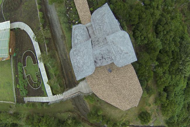 BIM建筑|逃离都会，来一次密林山野的得闲时间：卡斯特罗酒店度假村