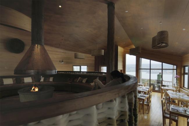 BIM建筑|逃离都会，来一次密林山野的得闲时间：卡斯特罗酒店度假村