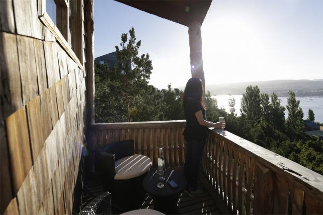 BIM建筑|逃离都会，来一次密林山野的得闲时间：卡斯特罗酒店度假村