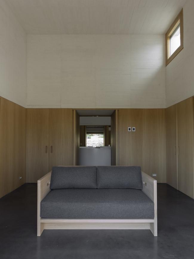 BIM建筑|慎重而机动：卡塞雷斯石头室第 / Tuñón Arquitectos