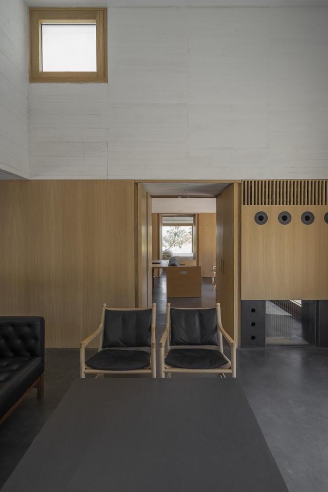 BIM建筑|慎重而机动：卡塞雷斯石头室第 / Tuñón Arquitectos