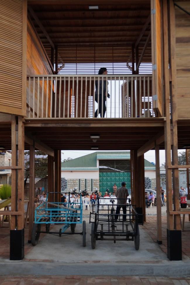 BIM建筑|传统木材搭建的人文关心：厄瓜多尔公社
