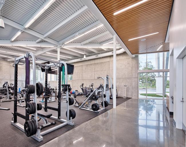 BIM建筑|如凤凰涅槃：佛罗里达理工年夜学学生涯动中间 / Straughn Trout 事务所