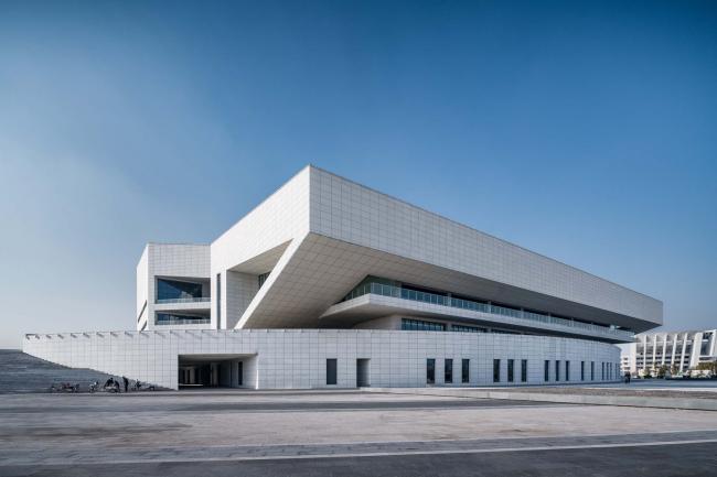 BIM建筑|青岛平度奥体中间 / 上海交通年夜学计划建筑设计