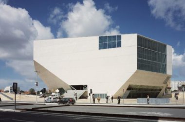 BIM建筑|白色经典的混凝土空腔音乐厅：波尔图文化剧院 / OMA-BIM建筑网