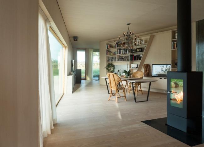 BIM建筑|仿佛一把被抛弃在郊野中心的旧铁犁：Tjelta室第