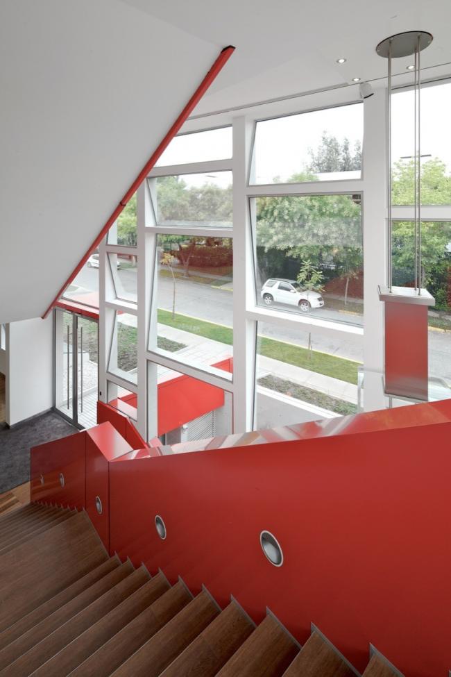 BIM建筑|斑斓亮丽，置在路边的宏大都会展览柜：米勒公司美术展览馆