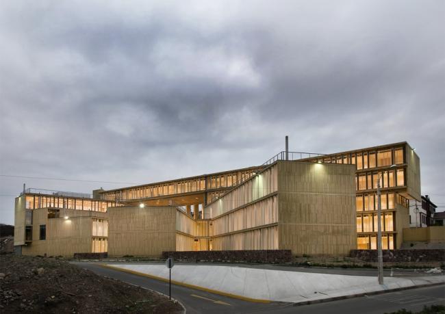 BIM建筑|多层级的体块嵌套，长方体量新的打开方法：市政办公中间年夜楼