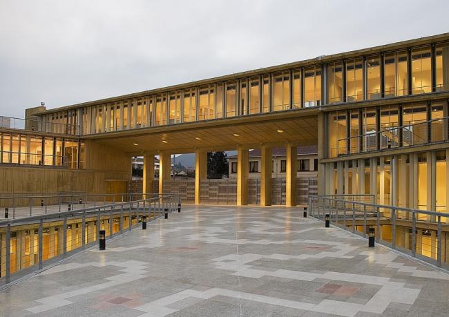 BIM建筑|多层级的体块嵌套，长方体量新的打开方法：市政办公中间年夜楼