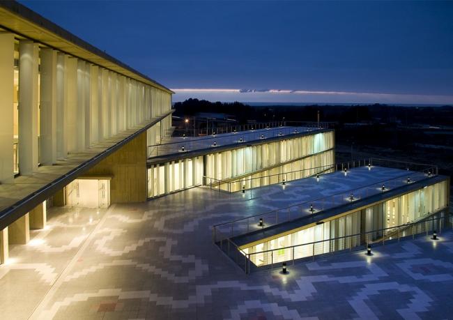 BIM建筑|多层级的体块嵌套，长方体量新的打开方法：市政办公中间年夜楼