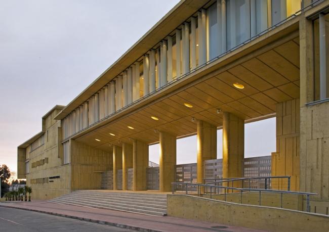 BIM建筑|多层级的体块嵌套，长方体量新的打开方法：市政办公中间年夜楼