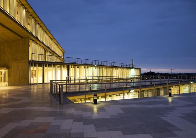 BIM建筑|多层级的体块嵌套，长方体量新的打开方法：市政办公中间年夜楼