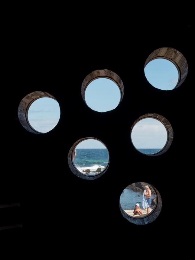 BIM建筑|海岛餐厅酒店——岩石，酒桶和鲸鱼拟态的想象力融会之作